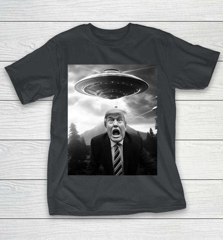 Funny Trump Selfie With UFO Funny Alien Attack Shirts